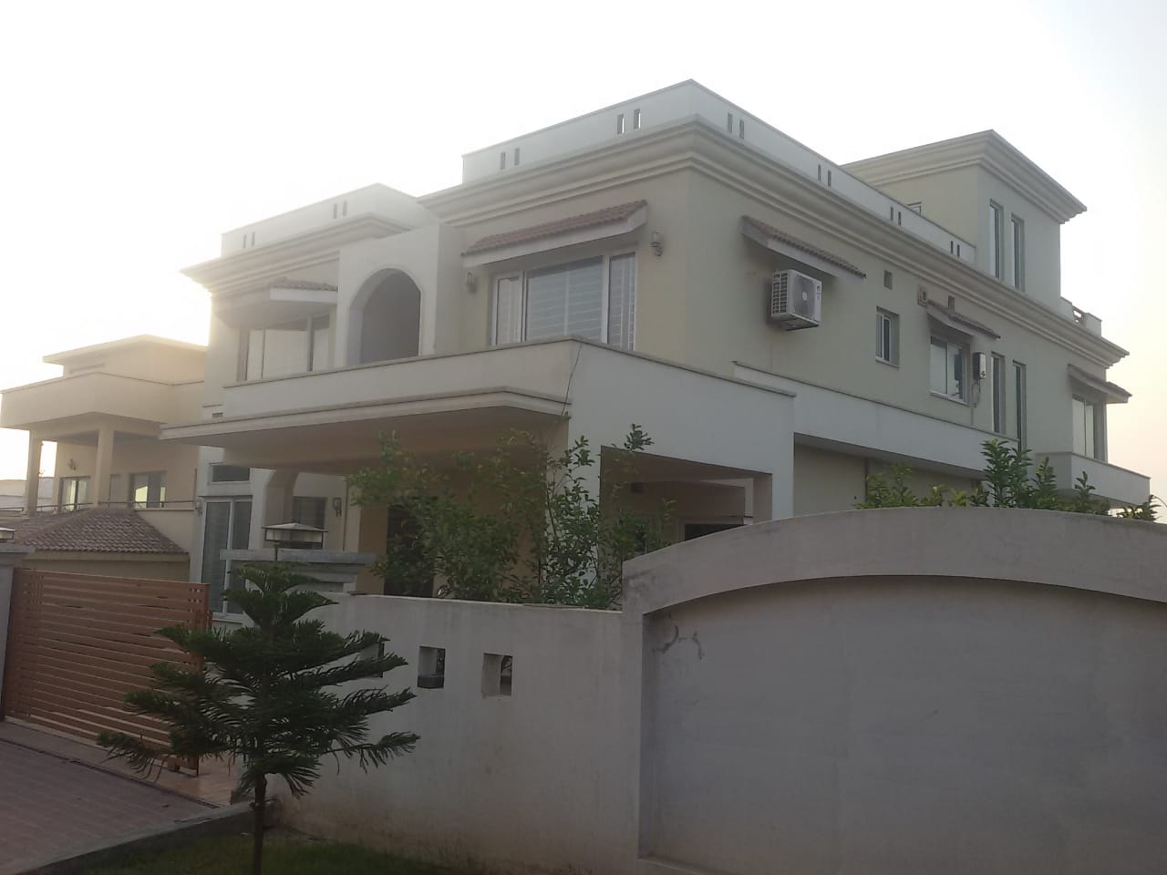 AM99 Medical and Health Complex